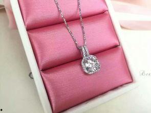 六福网红款项链,时尚潮流的璀璨焦点